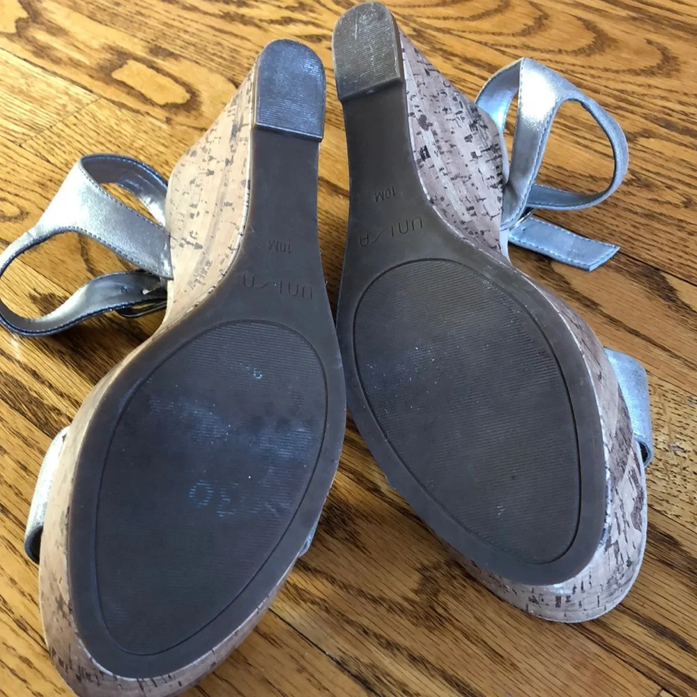 UNISA Lanzer Silver Metallic Wedge